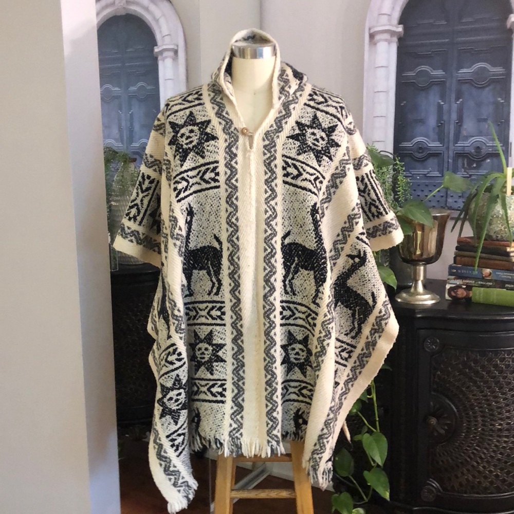 Cream and Black Tribal Alpaca-Style Cape Poncho